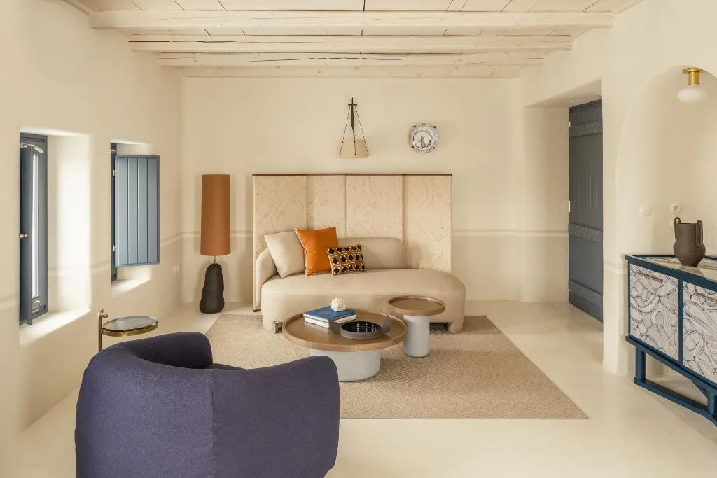 SUITE GRAND Room, Homeric Poems, Santorini