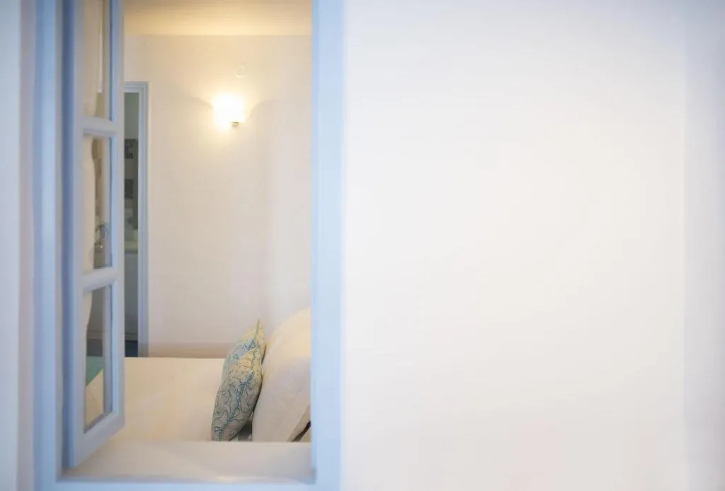 Room, Kastro Suites, Santorini
