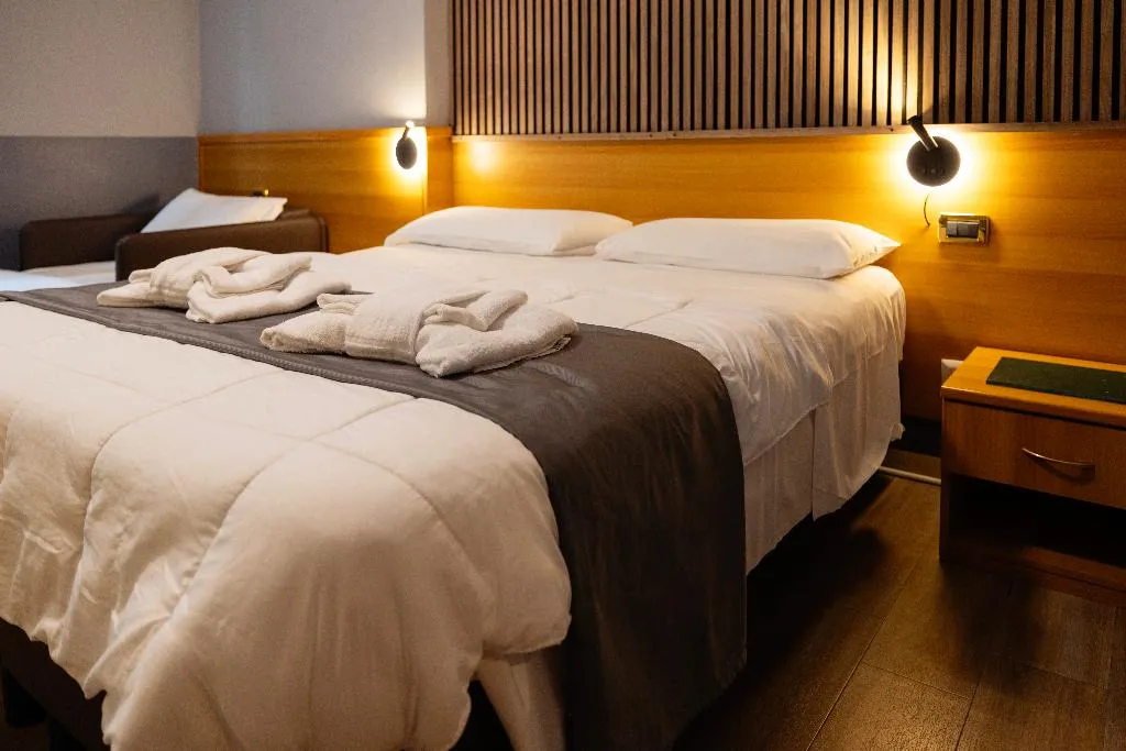 QUADRUPLE STANDARD Room, Scheppers Hotel, Rome
