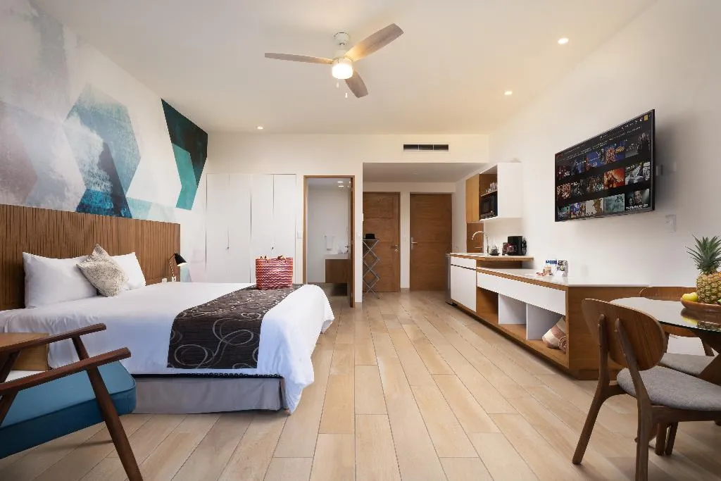 STUDIO KING SIZE BED Room, Lahun Suites Playa del Carmen, Playa Del Carmen