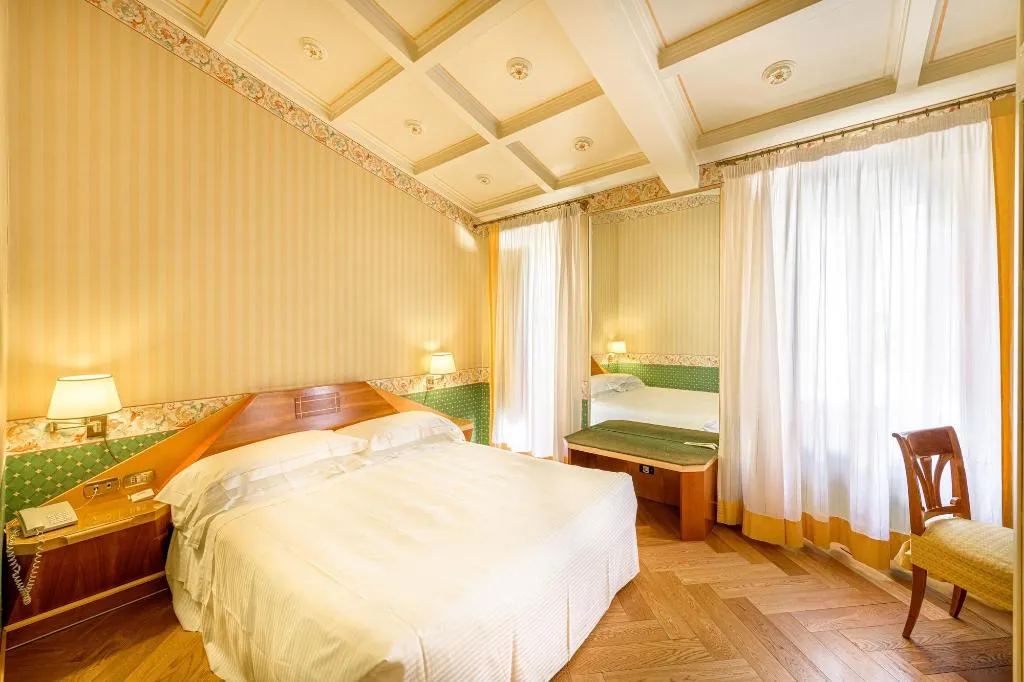 Room, Sant'Anna, Rome