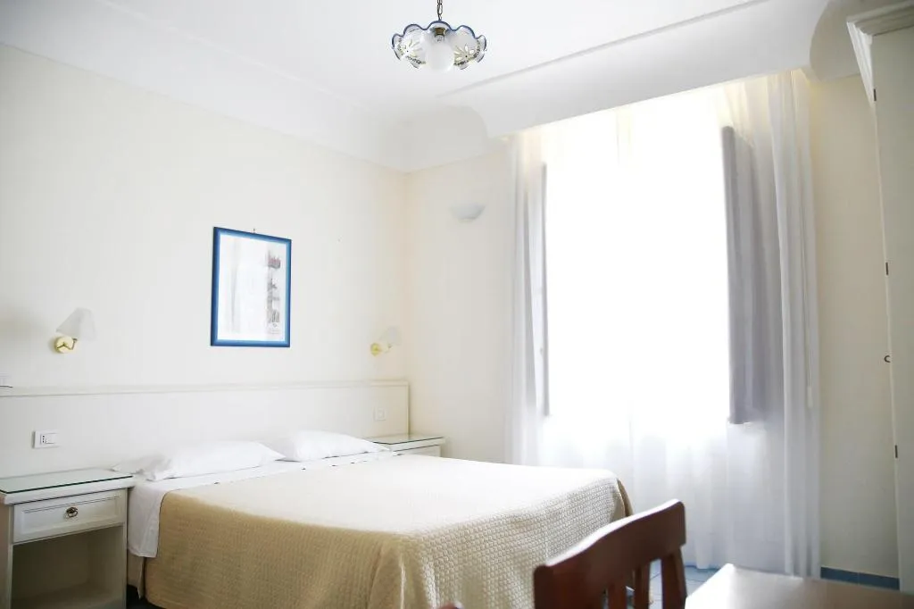 Room, A Casa dei Nonni, Naples
