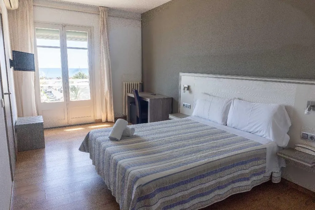 Double or Twin SEA VIEW Room, Planas, Costa Dorada