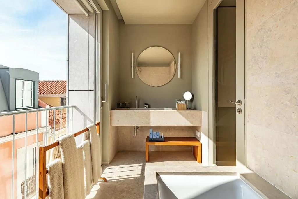 Room, Verride Palácio Santa Catarina, Lisbon