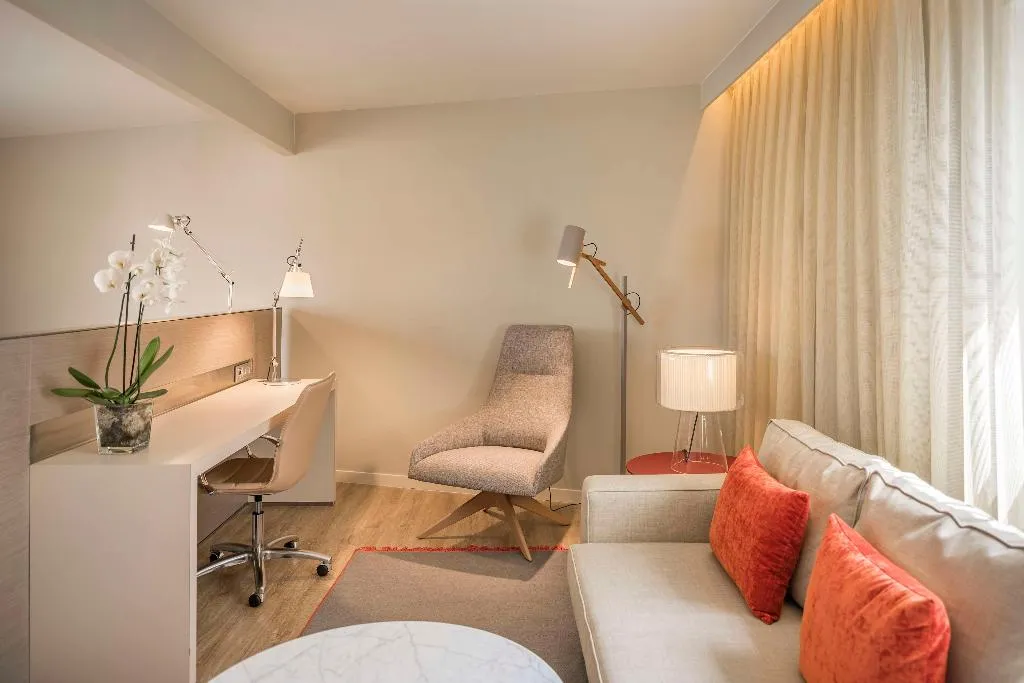 Room, NH Collection Lisboa Liberdade, Lisbon