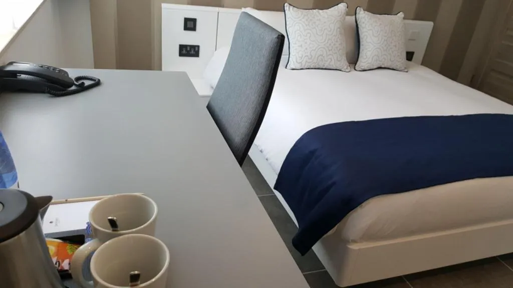 Room, Pebbles Boutique Aparthotel, Malta