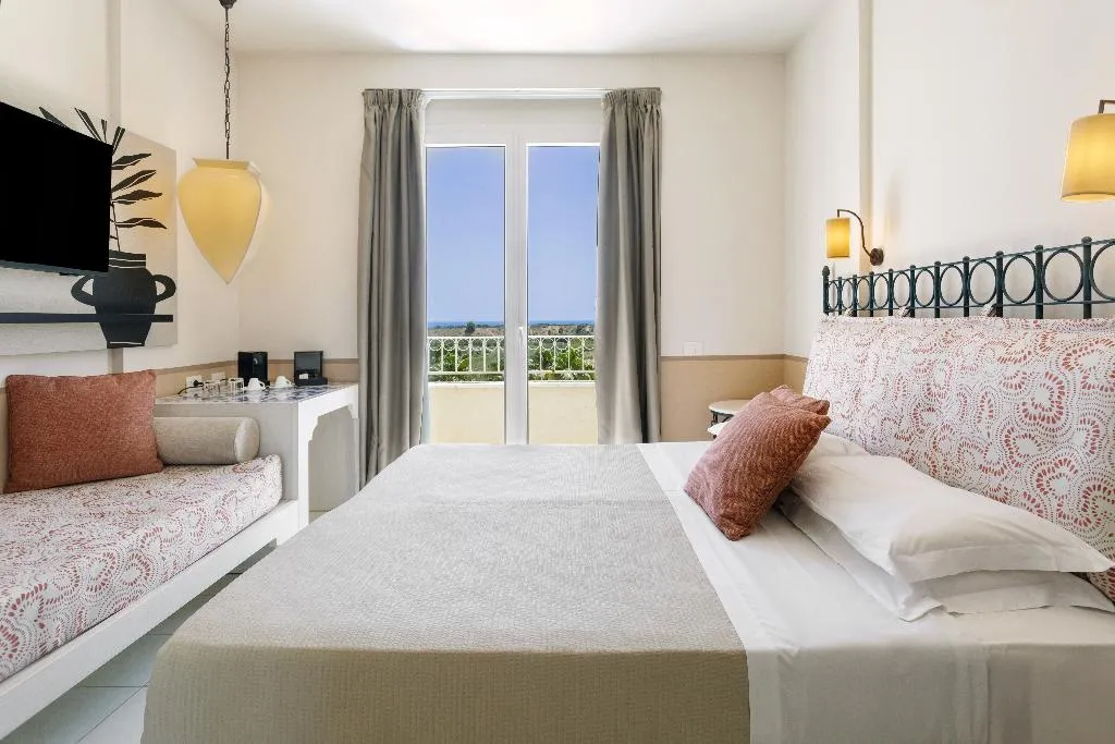 TRIPLE SUPERIOR SEA VIEW Room, Mangia's Selinunte Resort, Palermo