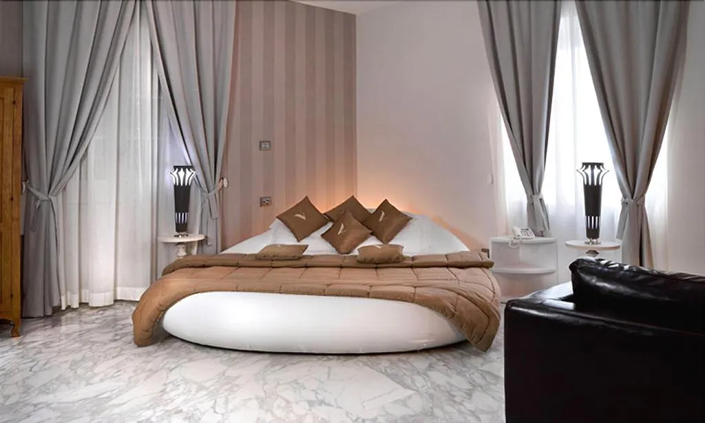 Room, Villa Minieri Resort & Spa, Naples