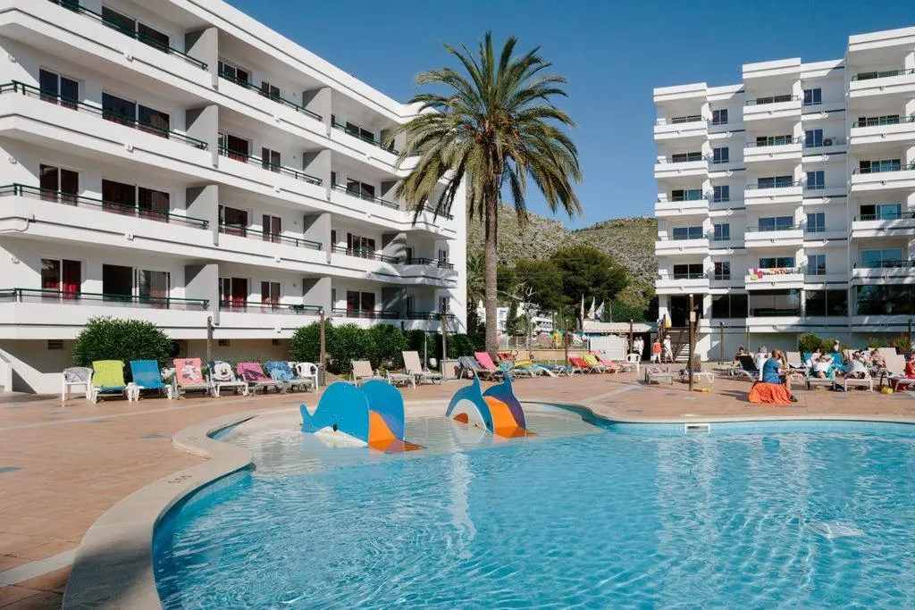 Pool, BelleVue Club, Majorca
