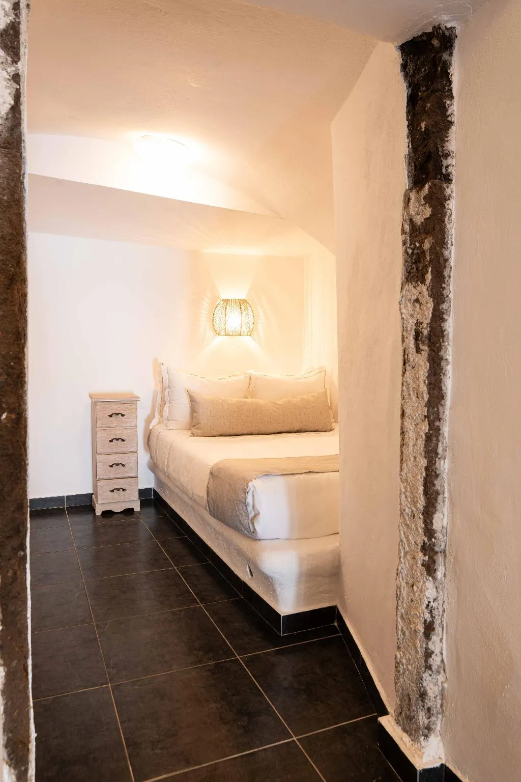 SUITE DELUXE Room, La Roka Cliffside Memories, Santorini