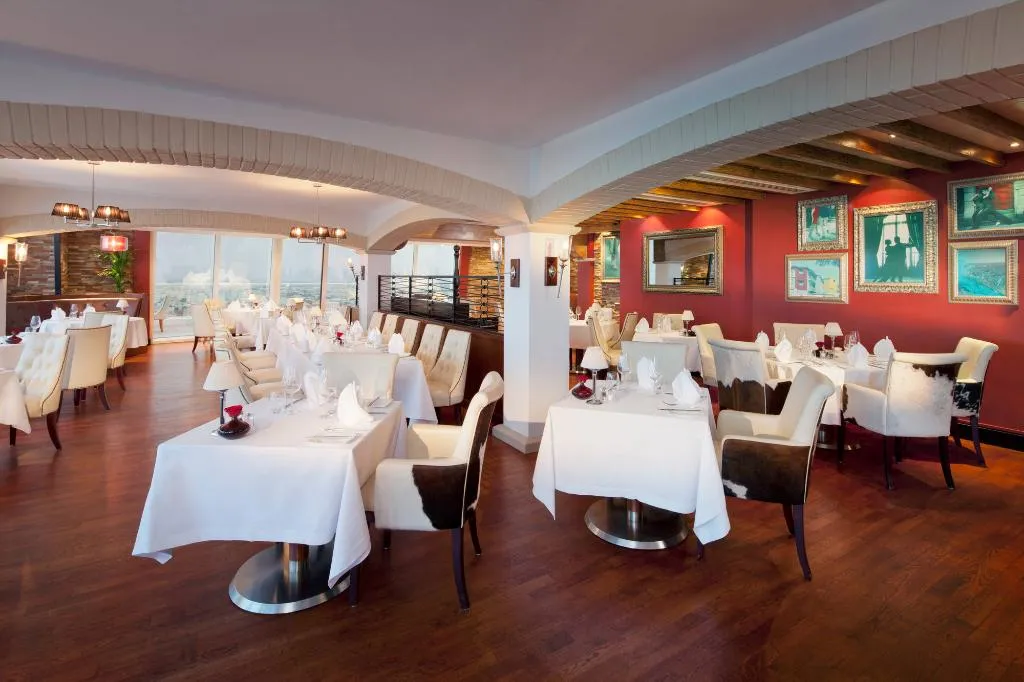 Restaurant, Jumeirah Beach Hotel Dubai, Dubai