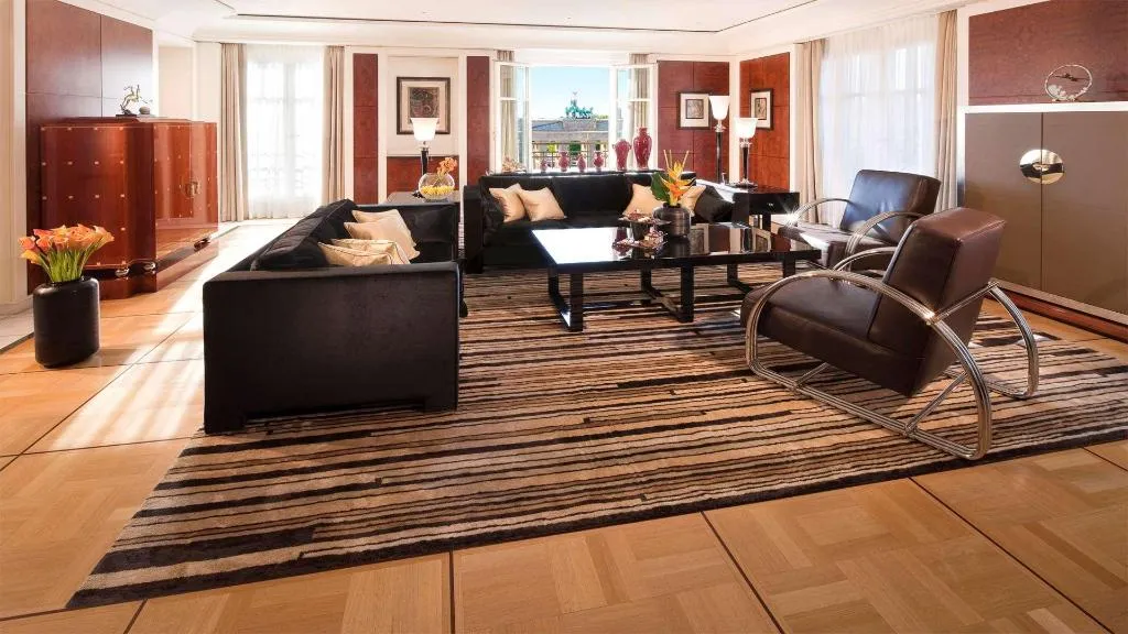 SUITE SUPERIOR WITH VIEWS Room, Adlon Kempinski Berlin, Berlin