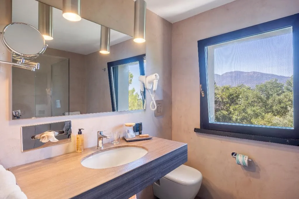 SUITE CAPACITY 4 TWO BEDROOMS Room, Vallegrande Nature Resort by Geocharme, Palermo