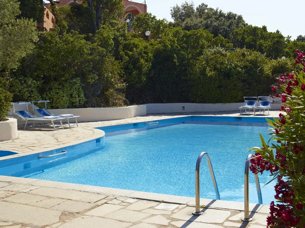 Pool, Lu Nibareddu Residence Hotel, Olbia