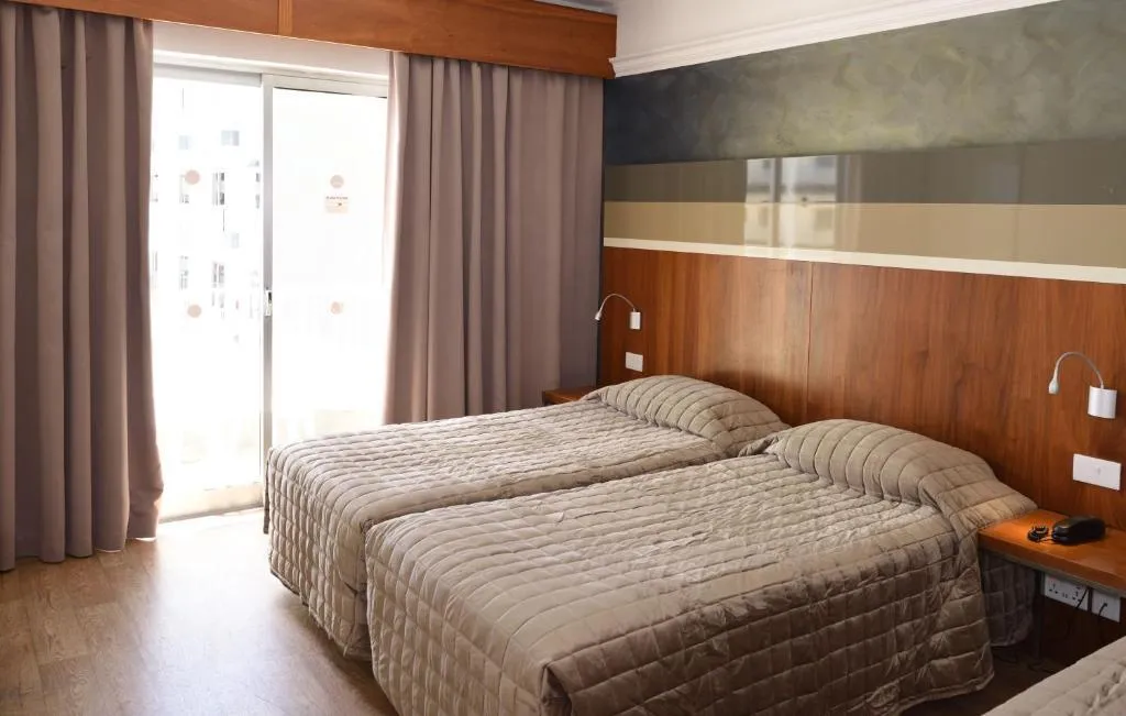 SINGLE STANDARD Room, Topaz Hotel, Malta