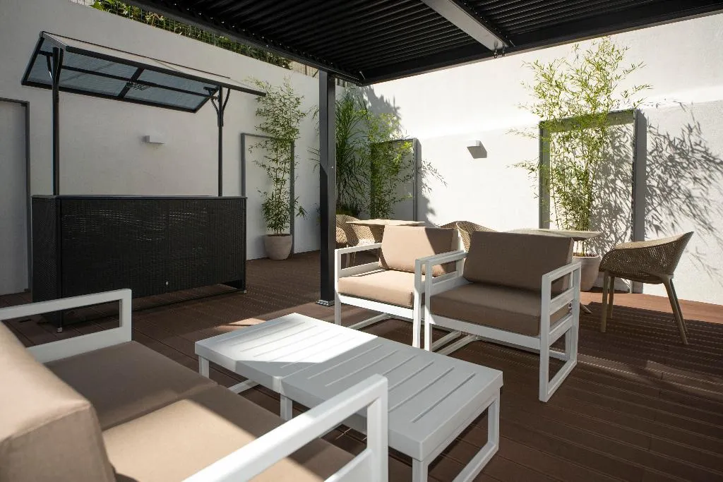 Terrace, M'AR de AR AURIA, Lisbon