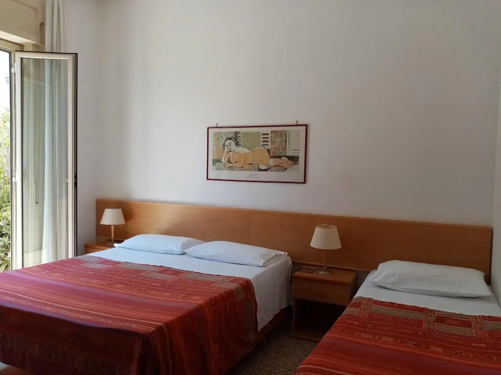 Room, Ariston, Palermo