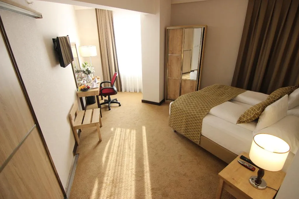 DOUBLE CITY VIEW Room, Atlas Hotel Izmir, Izmir