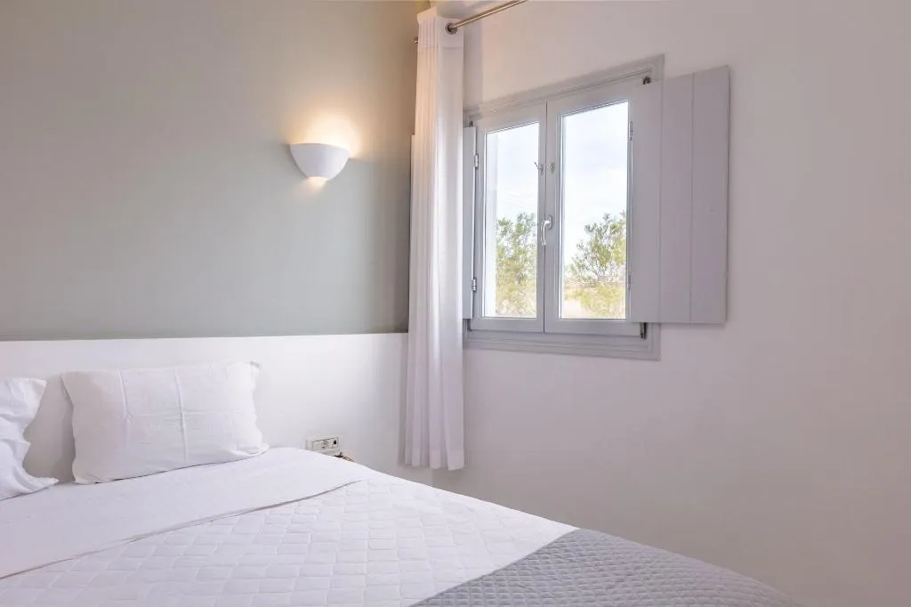 Room, Sunset Faros, Santorini