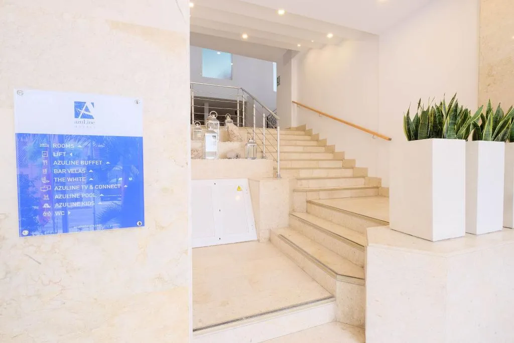 Lobby, Azuline Palmanova Gardens, Majorca