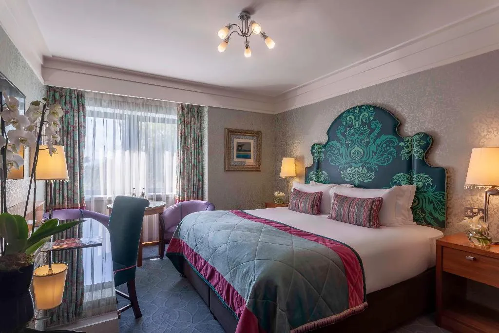 Room, Clontarf Castle, Dublin