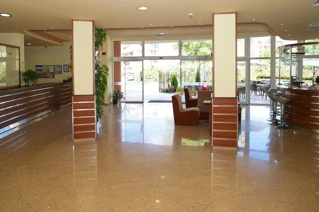 Lobby, Hotel Veris, Bourgas