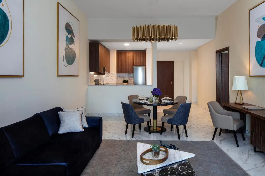 APARTMENT SUPERIOR ONE BEDROOM Room, Avani Plus Palm View Dubai Hotel and Suites, Dubai