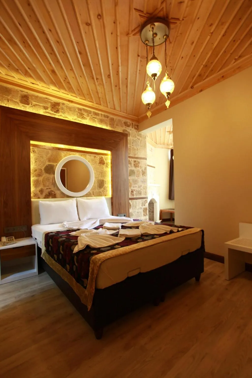 Room, Bacchus Pension, Antalya