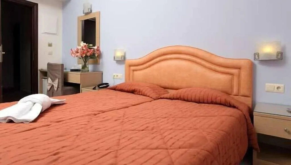Room, Kronos Hotel, Crete
