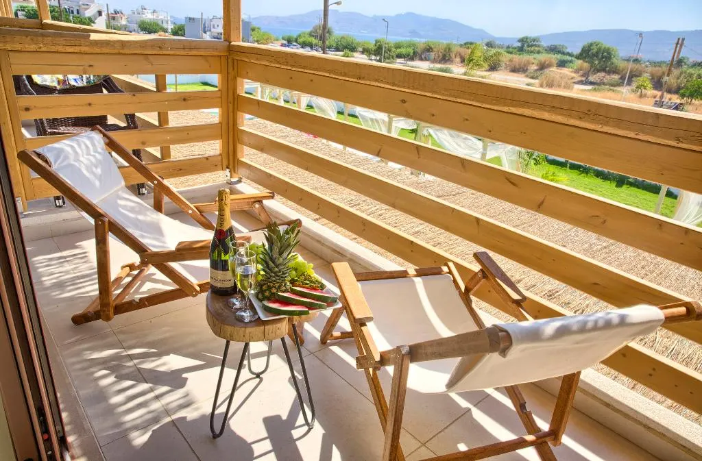 JUNIOR SUITE WITH PRIVATE POOL Room, Alia suites & Alia beachfront suites and spa, Rhodes