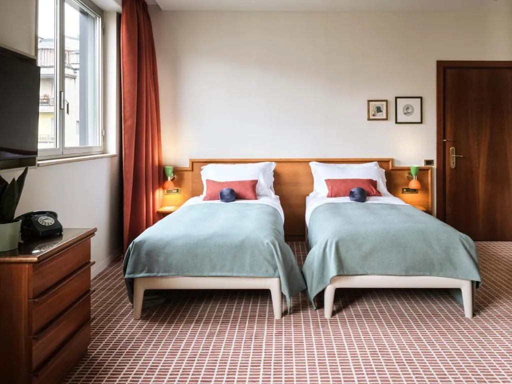 DOUBLE DELUXE Room, Max Brown Missori part of Sircle Collection, Milan