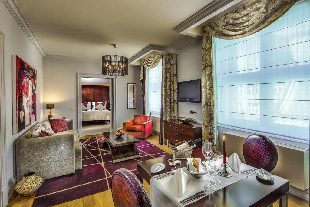 SUITE STANDARD Room, The Grand Mark Prague, Prague