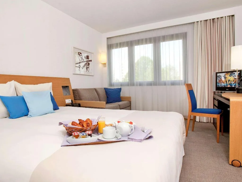 DOUBLE WITH DOUBLE BED Room, Novotel Gdansk Centrum, Gdansk