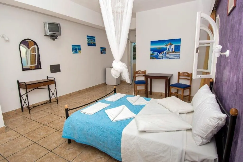 Room, Fira Calm Hotel, Santorini