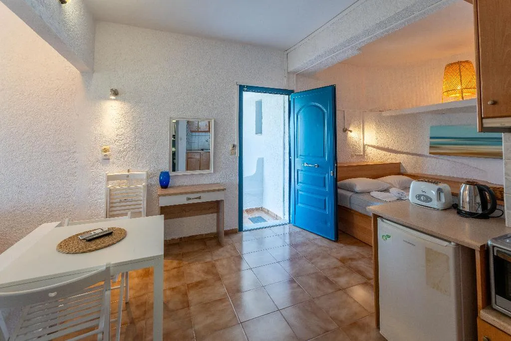 STUDIO SEA VIEW WITH TERRACE Room, Metaxatos Apartments, Kefallinia