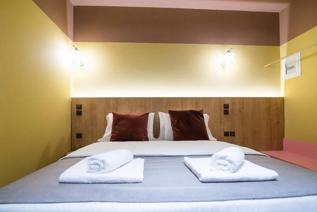 SINGLE STANDARD Room, Metis Uls, Athens