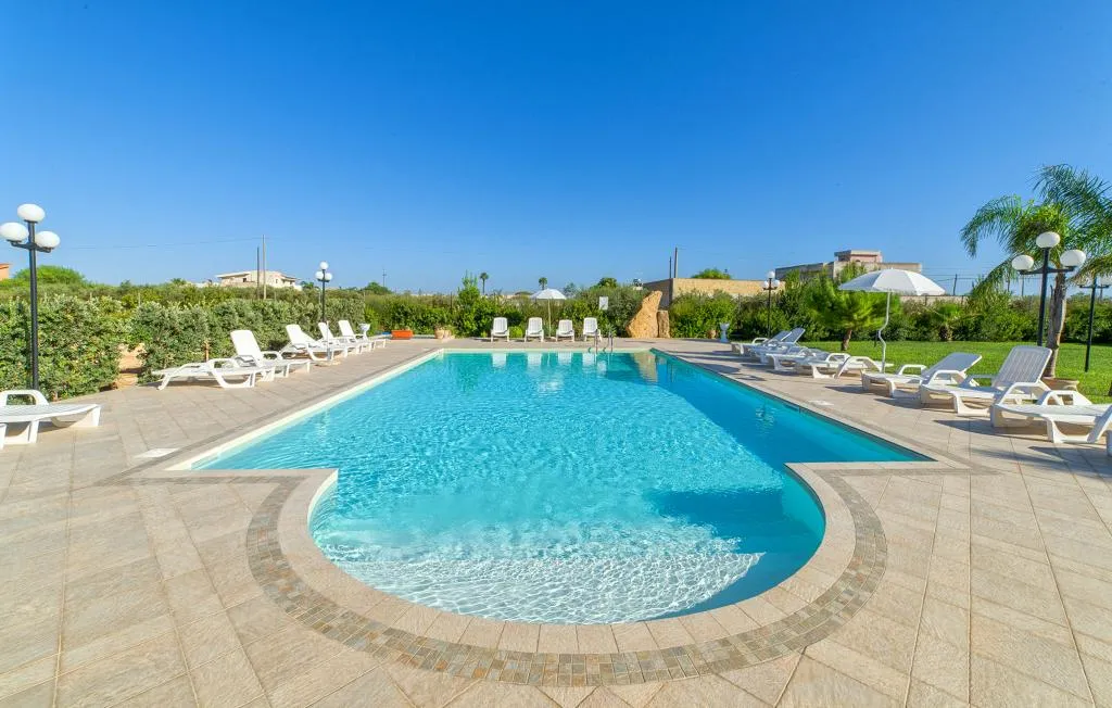 Pool, Lilybeo Village, Palermo
