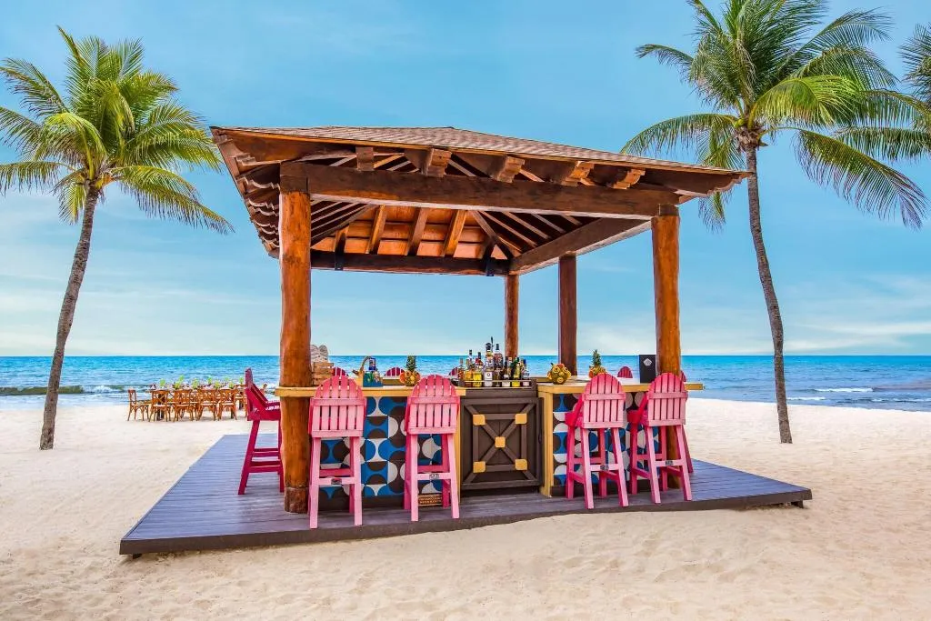 Bar, Wyndham Alltra Playa del Carmen Adults Only All In, Playa Del Carmen