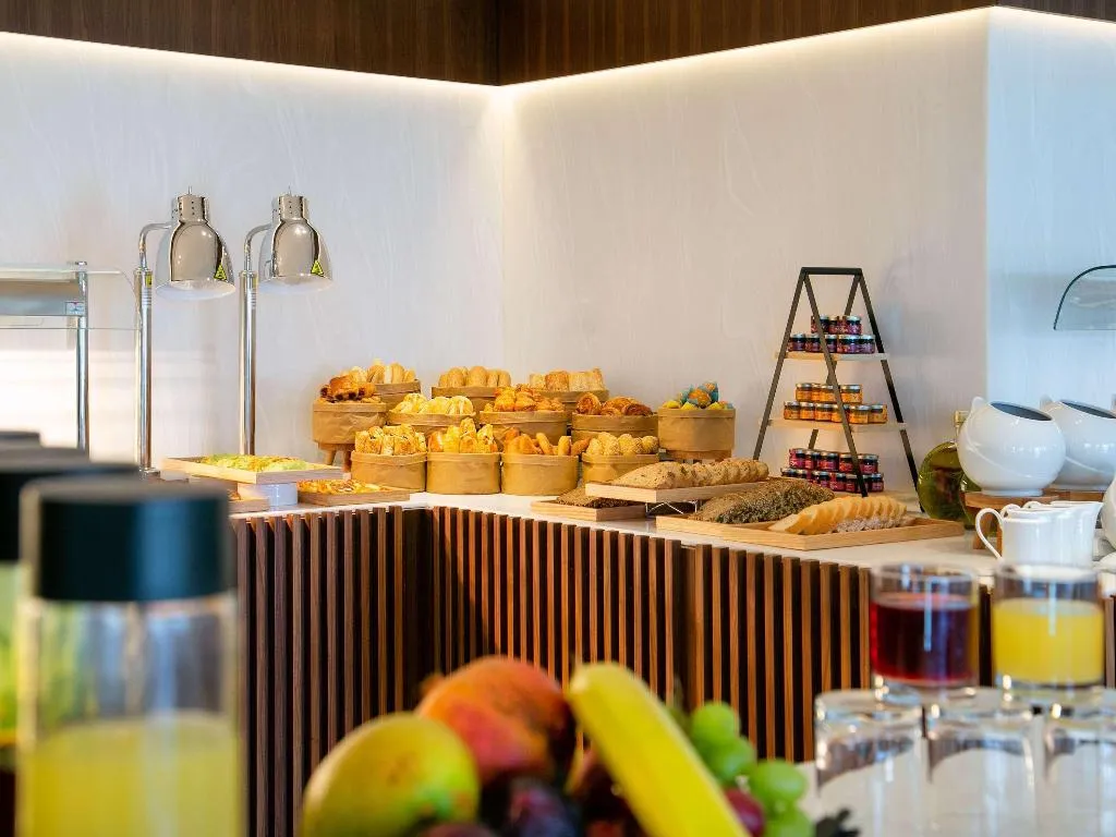Restaurant, Mercure Larnaca Beach Resort, Cyprus