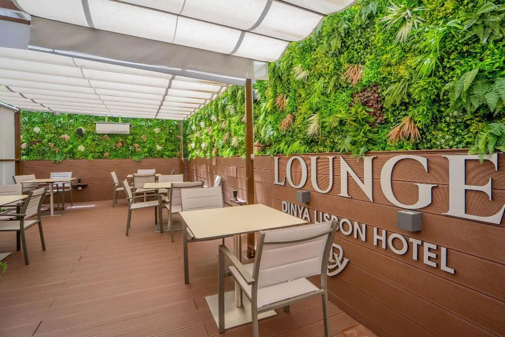 Terrace, Dinya Lisbon Hotel & Lounge Bar, Lisbon