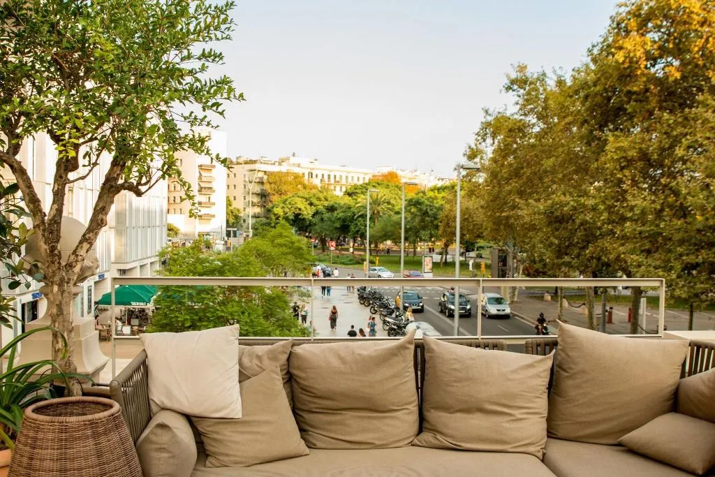 General view, Oasis, Barcelona