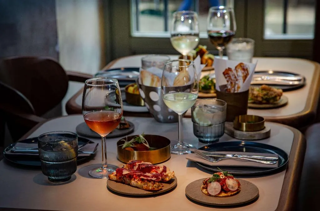 Restaurant, Radisson Blu Madrid Prado, Madrid