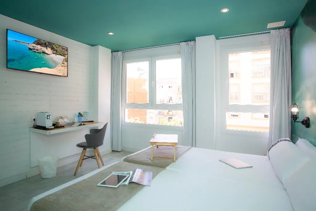 TWIN STANDARD Room, Casual del Mar Málaga, Costa Del Sol