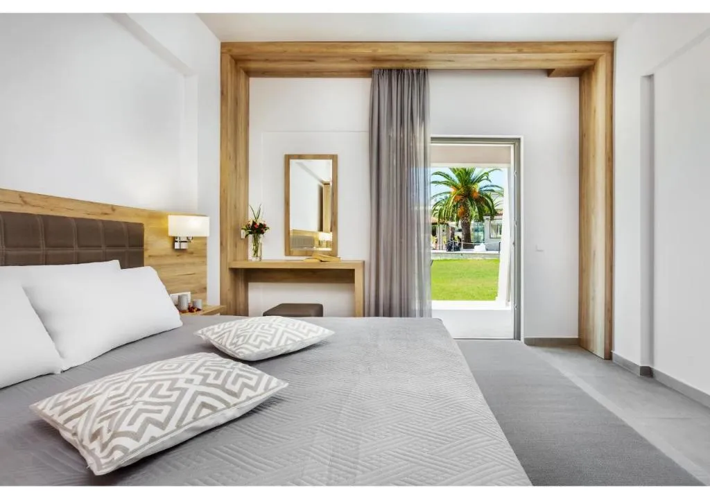 Double or Twin COMFORT Room, Iris Hotel, Halkidiki