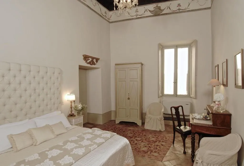 Room, Palazzo Sant'Angelo Boutique B&B, Perugia