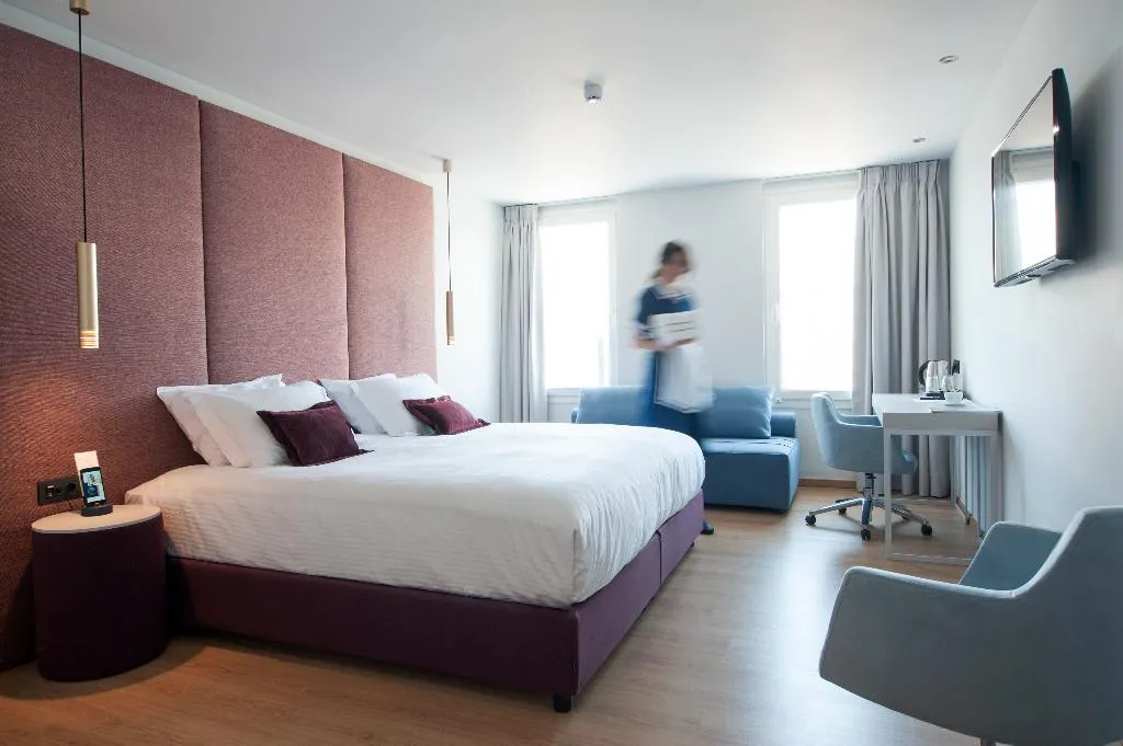 SINGLE DELUXE Room, Athenaeum Smart Hotel, Athens