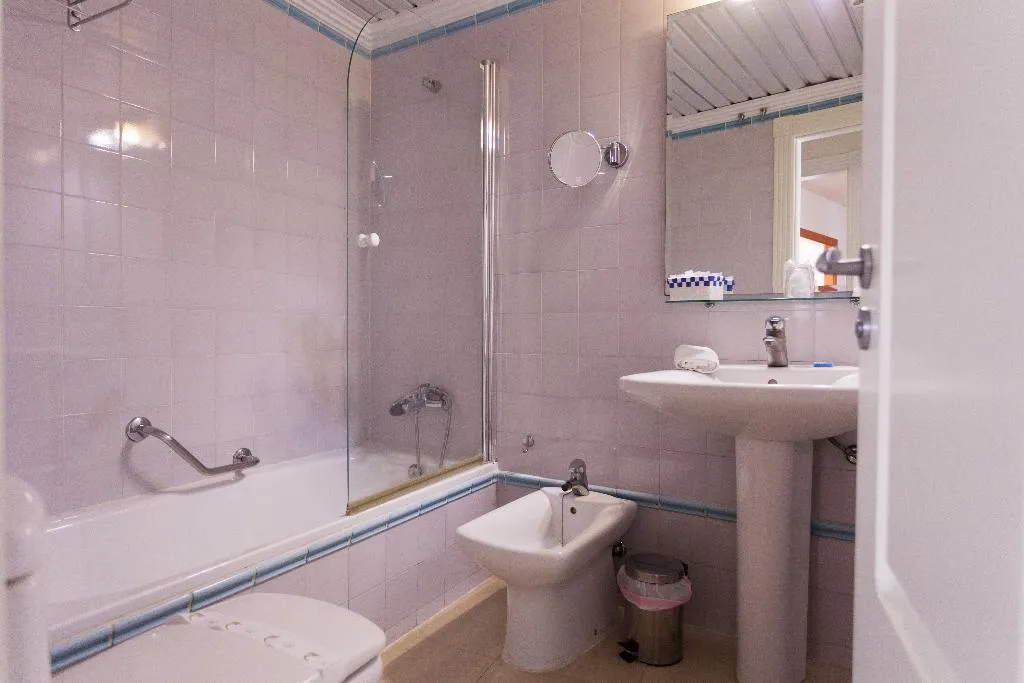 APARTMENT TWO BEDROOMS Room, Marina Turquesa, Costa Del Sol