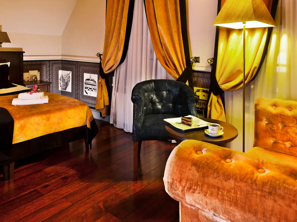 TRIPLE SUPERIOR Room, Holland House Residence Old Town, Gdansk