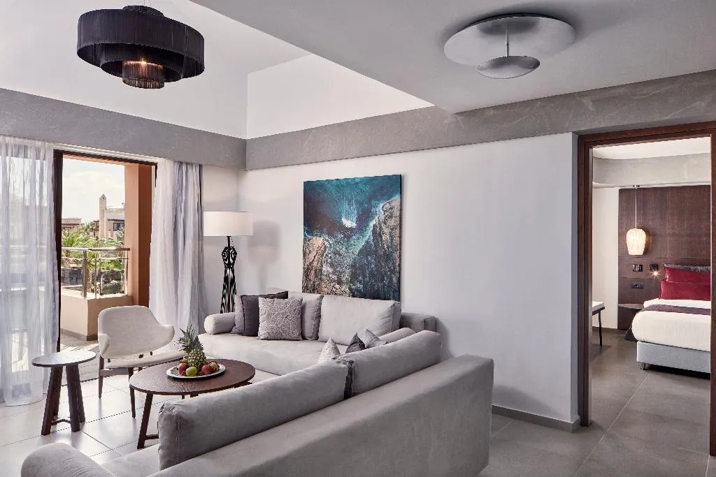 FAMILY ROOM WITH PRIVATE POOL Room, Atlantica Caldera Palace, Crete