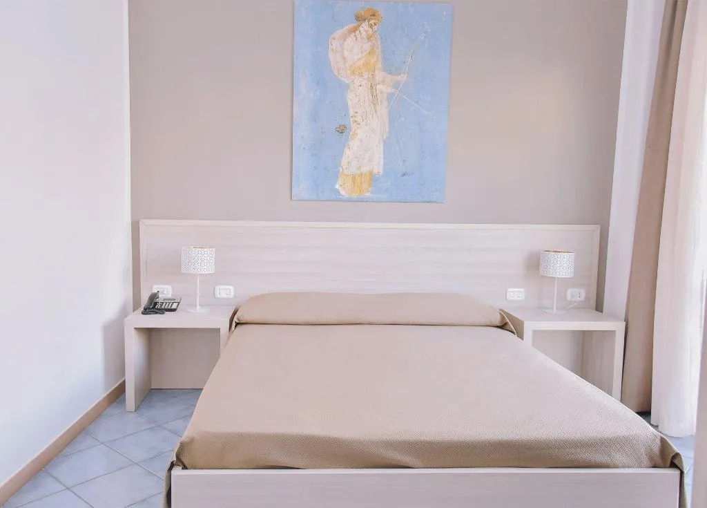 Room, Hotel Piccolo Sogno, Naples